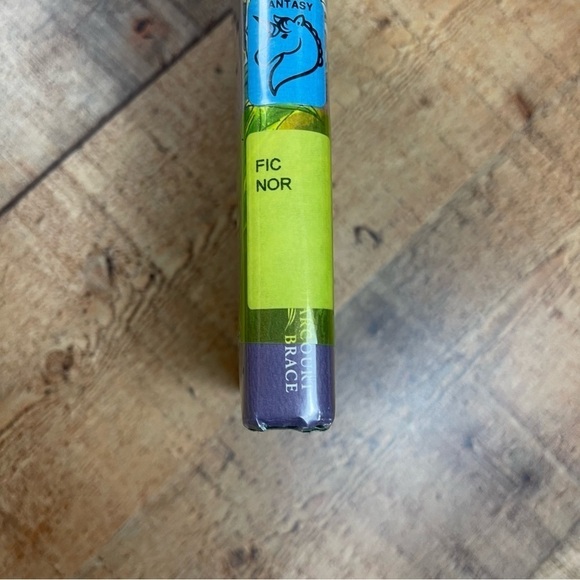 The Borrowers Afloat Afield Chapter Book Bundle Set - Picture 7 of 13